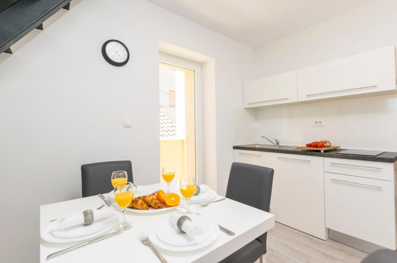 Apartments And Rooms Adriatic Suites Šibenik Esterno foto